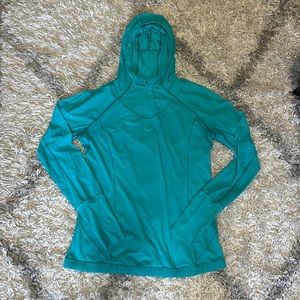 LULU LEMON BLUE ATHLETIC LONG SLEEVE